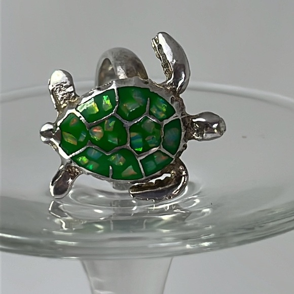Turtle Ring. Adjustable. - Picture 2 of 6